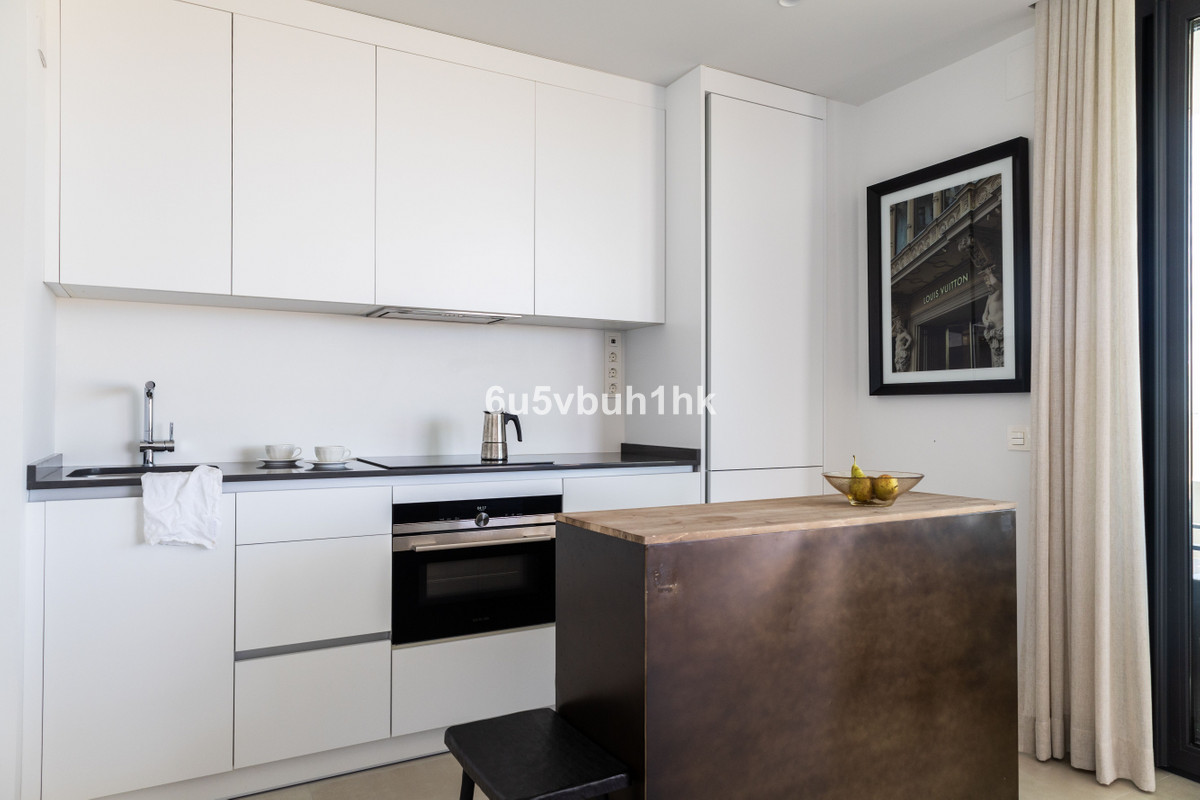 Appartement te koop in Fuengirola | 2 slaapkamers H5406988