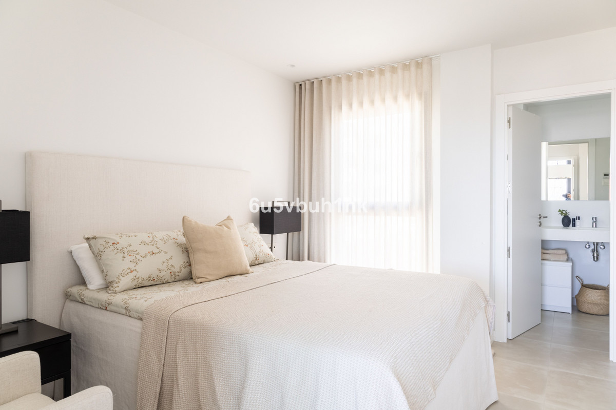 Appartement te koop in Fuengirola | 2 slaapkamers H5406988
