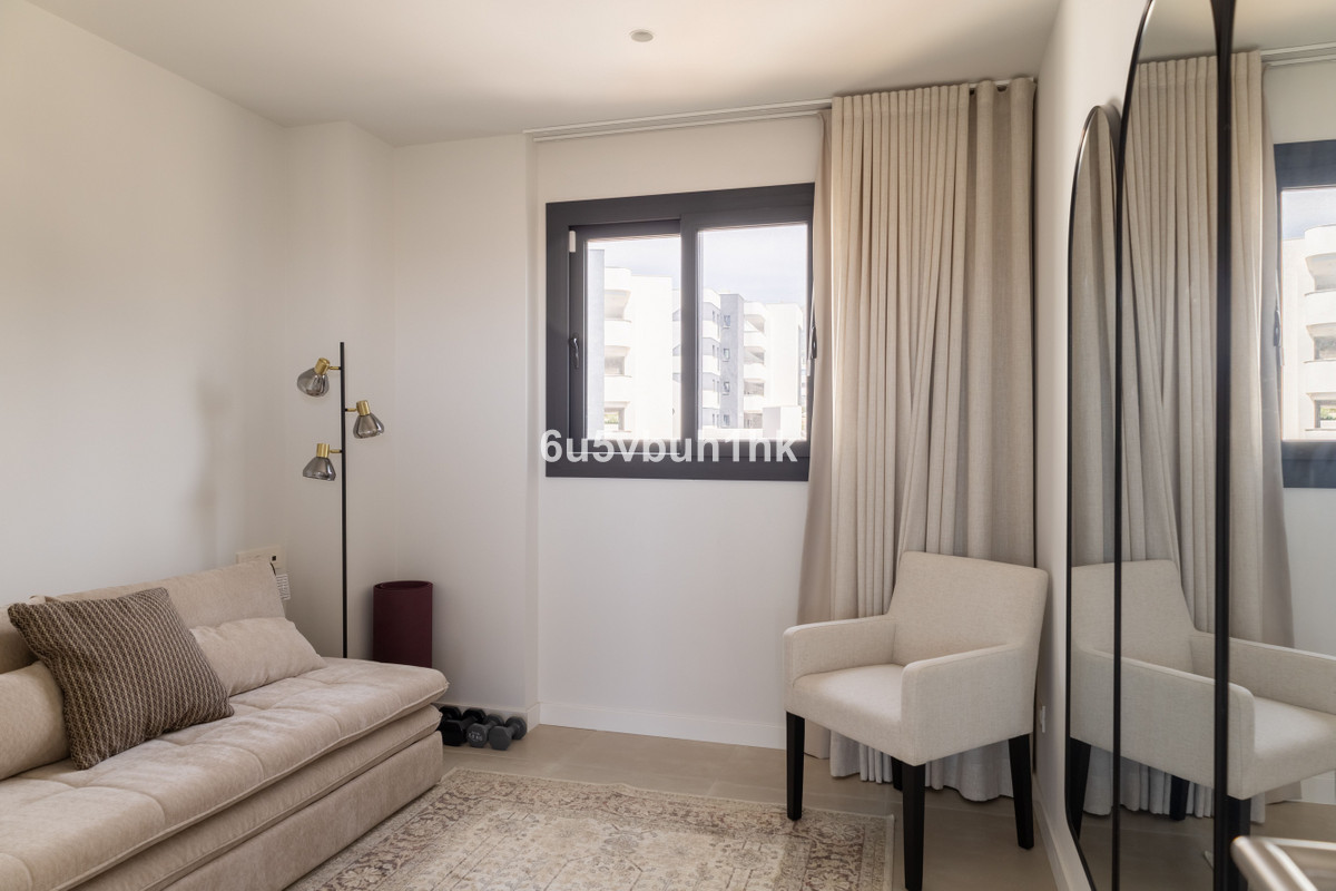 Appartement te koop in Fuengirola | 2 slaapkamers H5406988