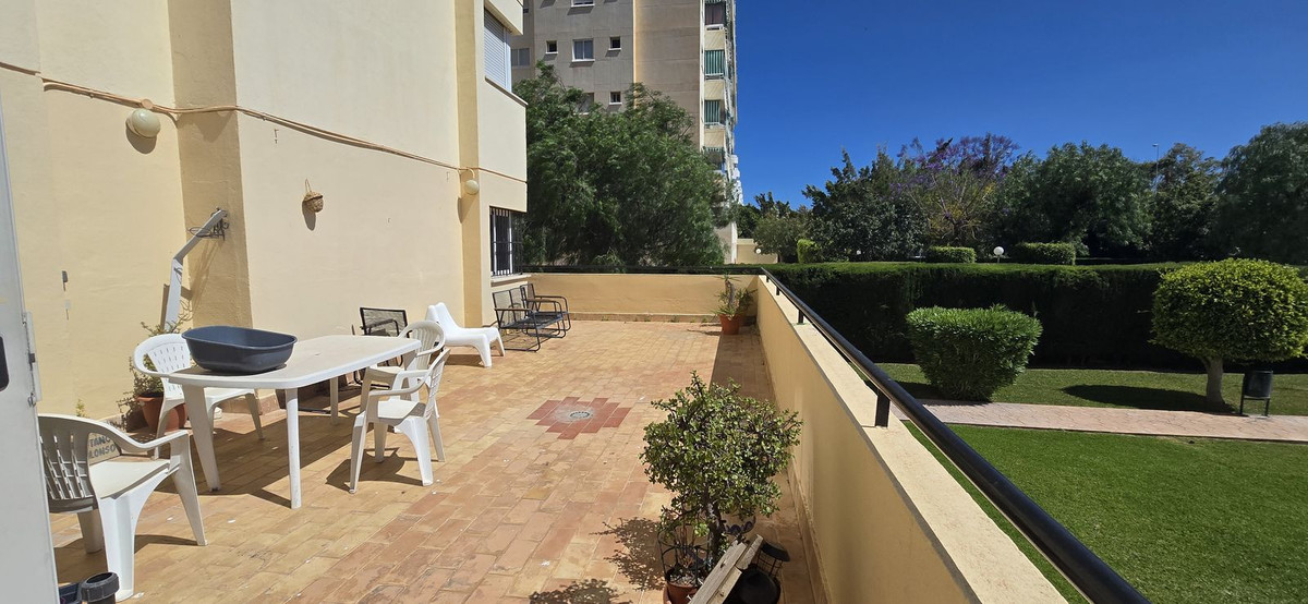 Appartement te koop in Fuengirola | 4 slaapkamers H5407006