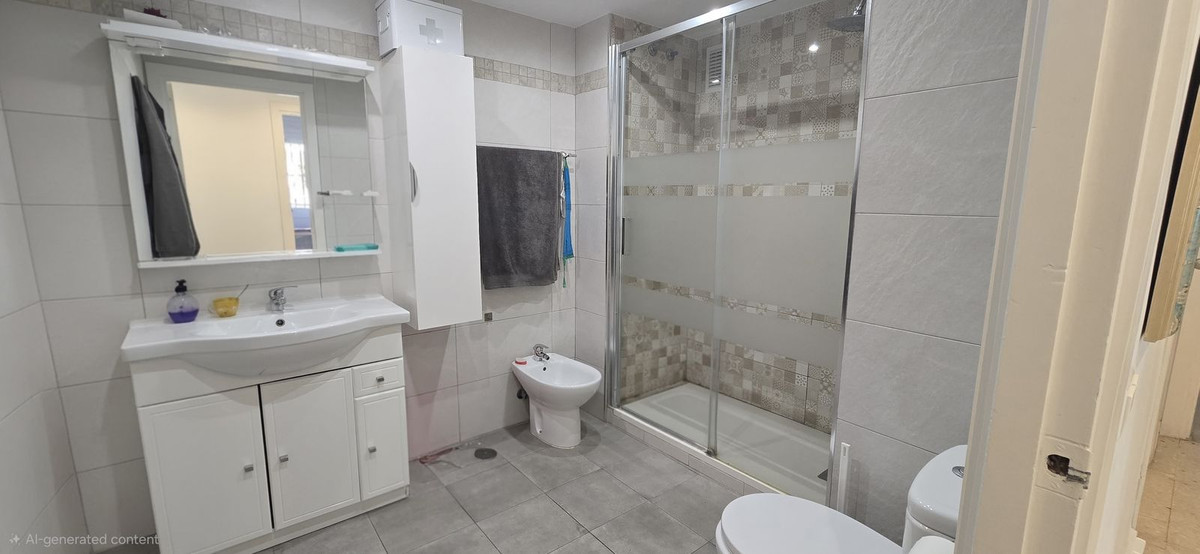 Appartement te koop in Fuengirola | 4 slaapkamers H5407006