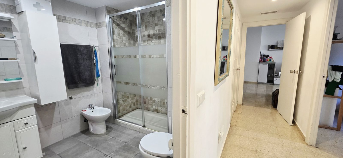 Appartement te koop in Fuengirola | 4 slaapkamers H5407006