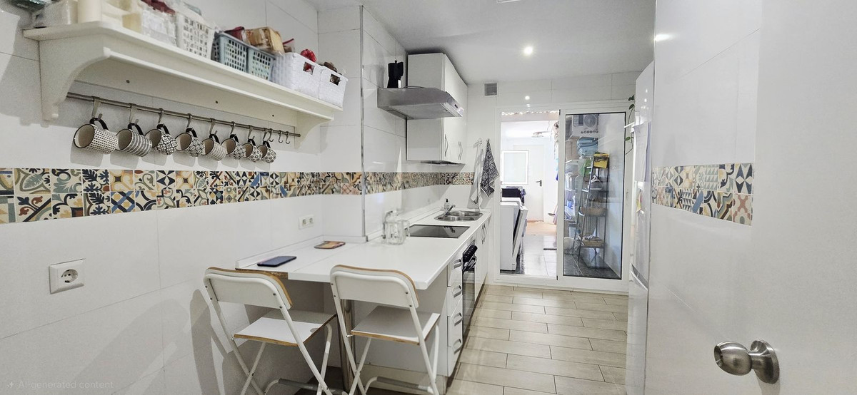 Appartement te koop in Fuengirola | 4 slaapkamers H5407006
