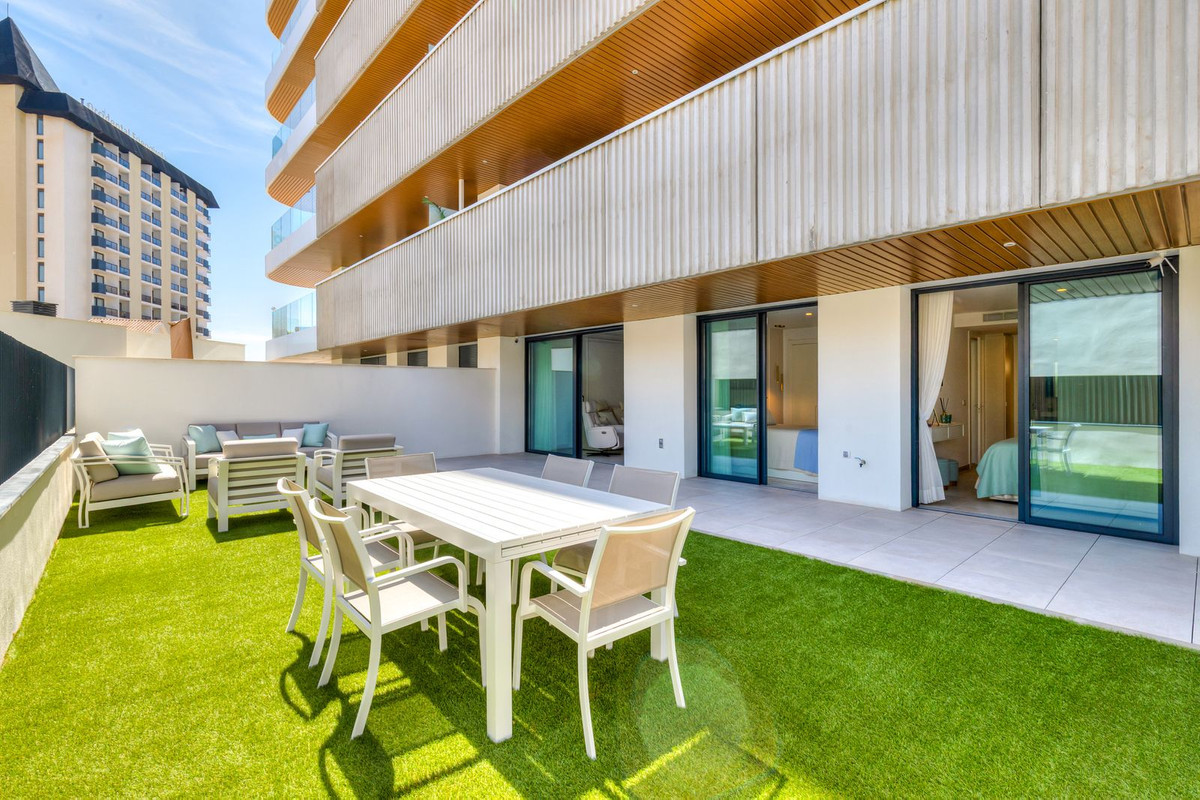 Appartement te koop in Fuengirola | 2 slaapkamers H5407987
