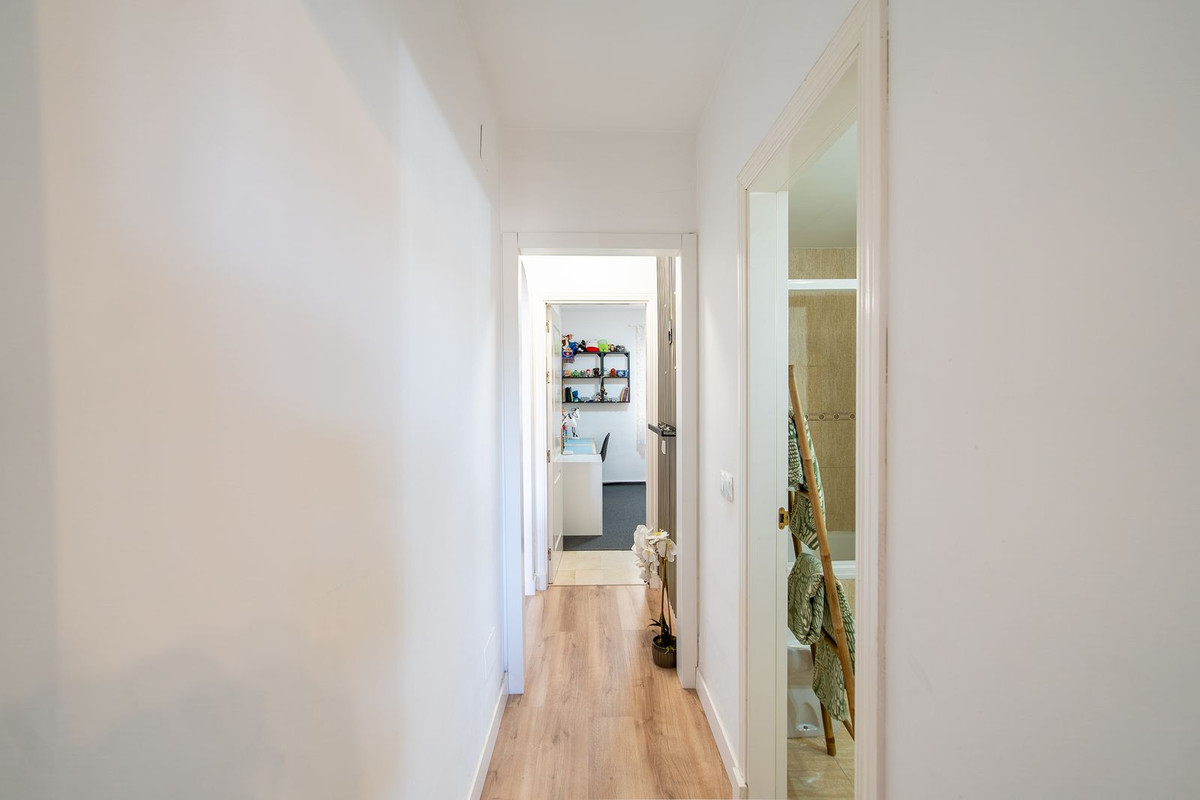 Appartement te koop in Fuengirola | 2 slaapkamers H5411668
