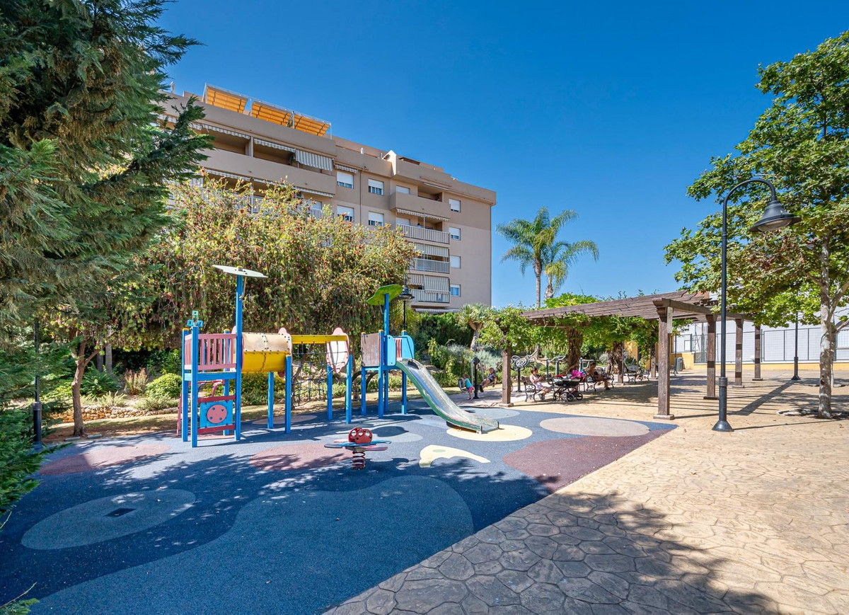 Appartement te koop in Fuengirola | 2 slaapkamers H5411668