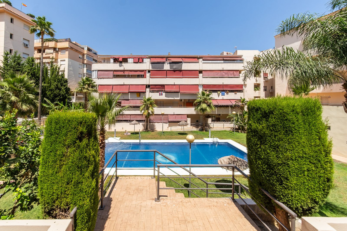 Appartement te koop in Fuengirola | 2 slaapkamers H5411668