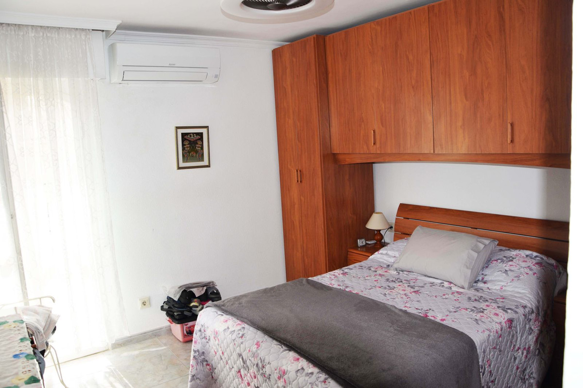 Appartement te koop in Fuengirola | 4 slaapkamers H5412280