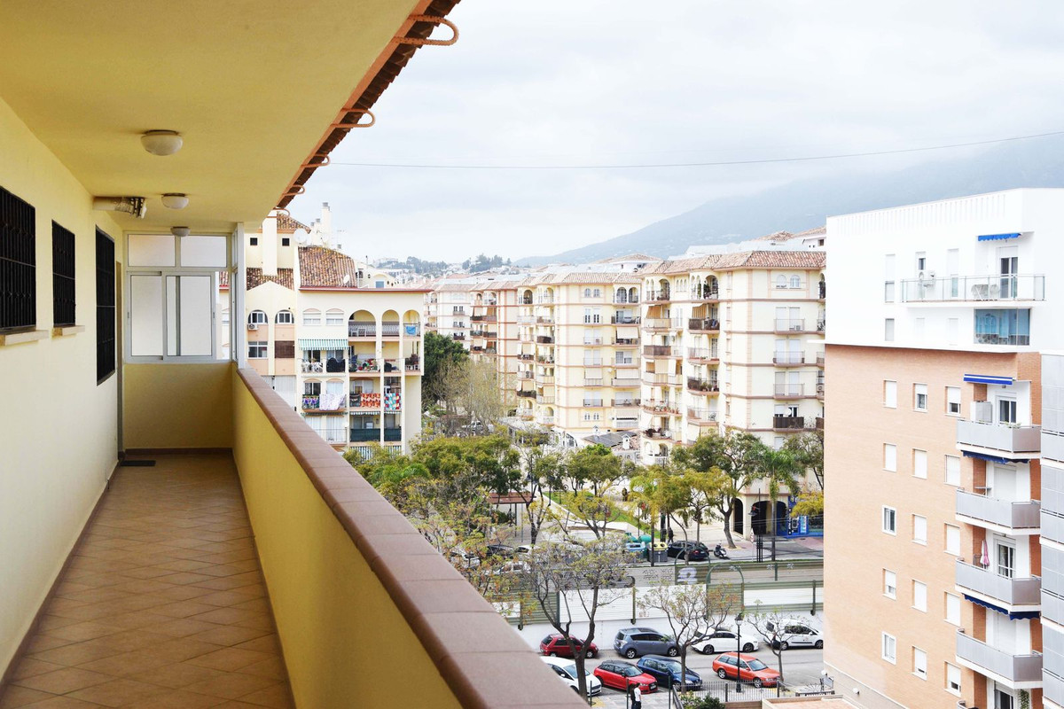 Appartement te koop in Fuengirola | 4 slaapkamers H5412280