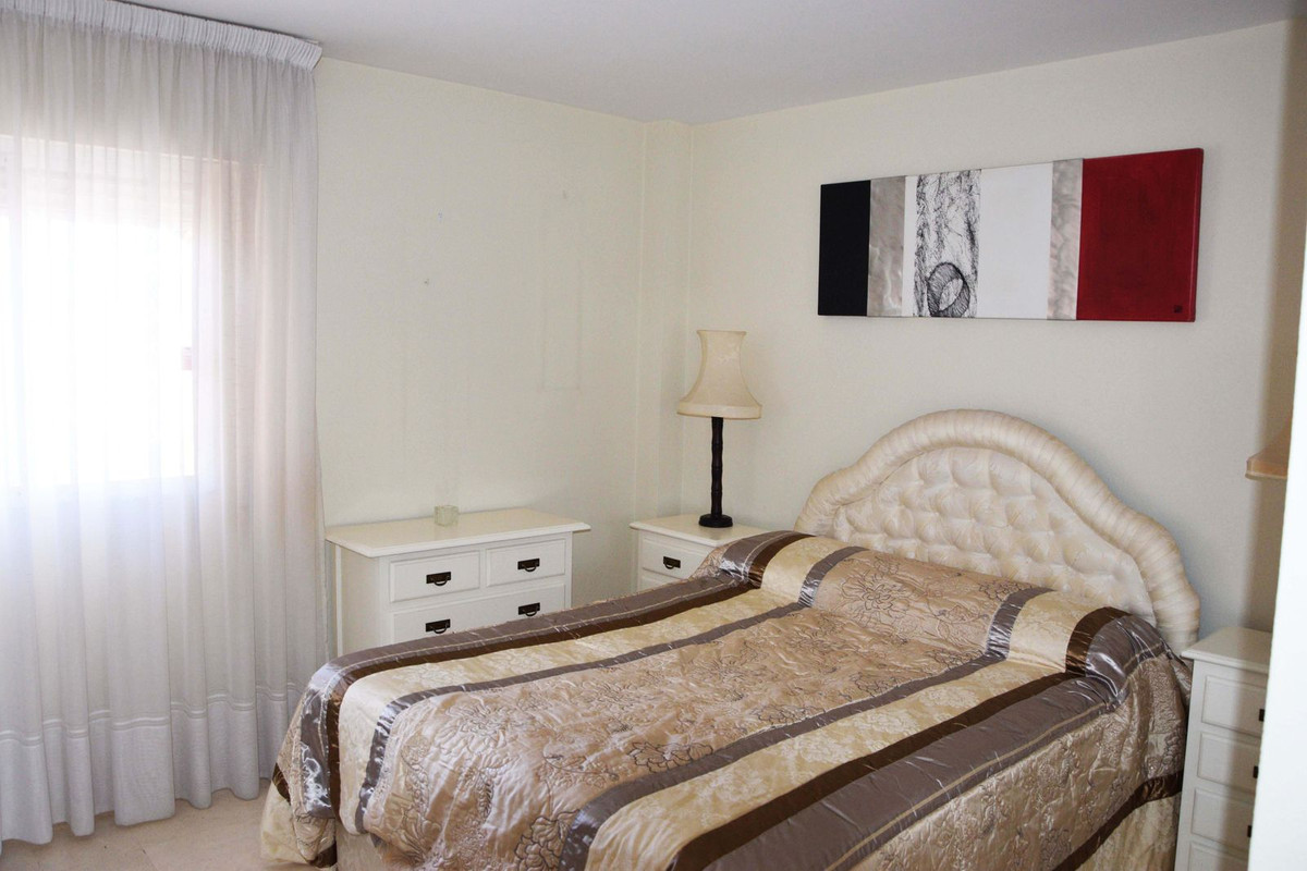 Appartement te koop in Fuengirola | 2 slaapkamers H5412307
