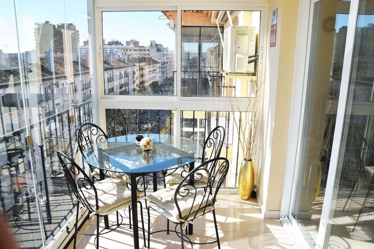 Appartement te koop in Fuengirola | 2 slaapkamers H5412307