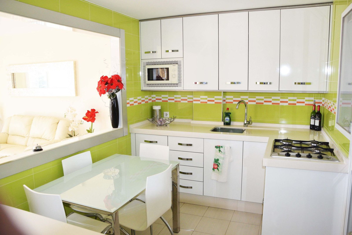 Appartement te koop in Fuengirola | 2 slaapkamers H5412307