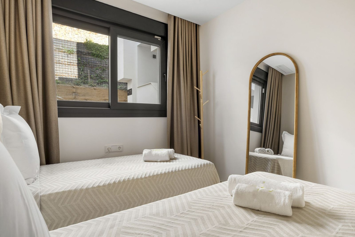 Appartement te koop in Fuengirola | 2 slaapkamers H5412529