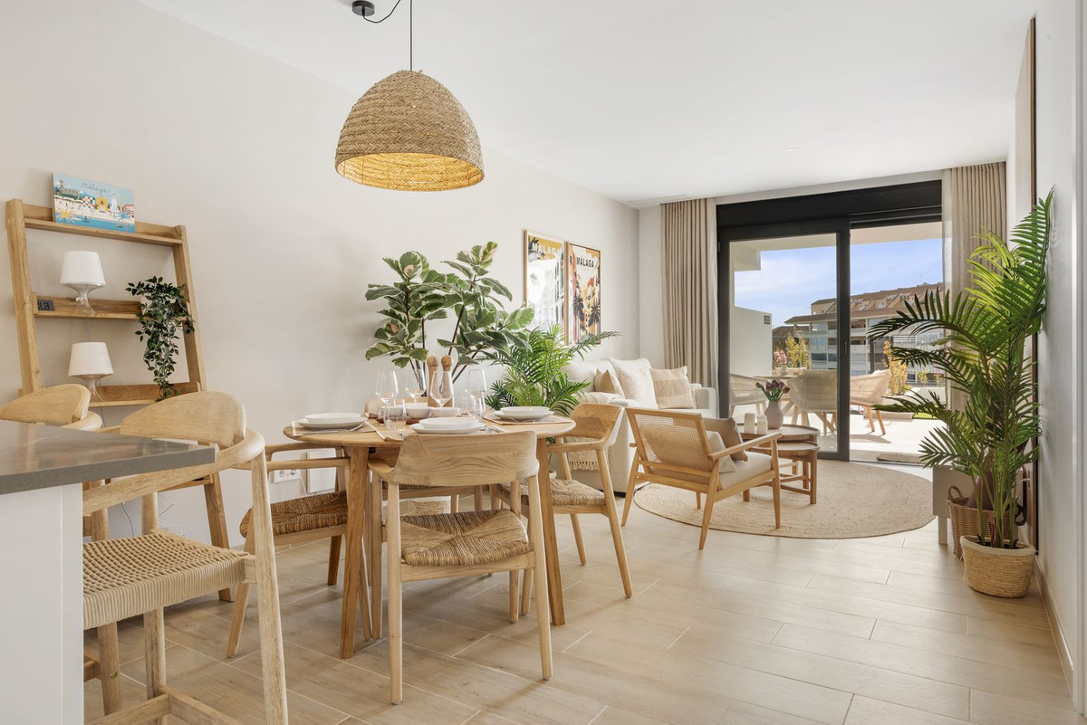 Appartement te koop in Fuengirola | 2 slaapkamers H5412529
