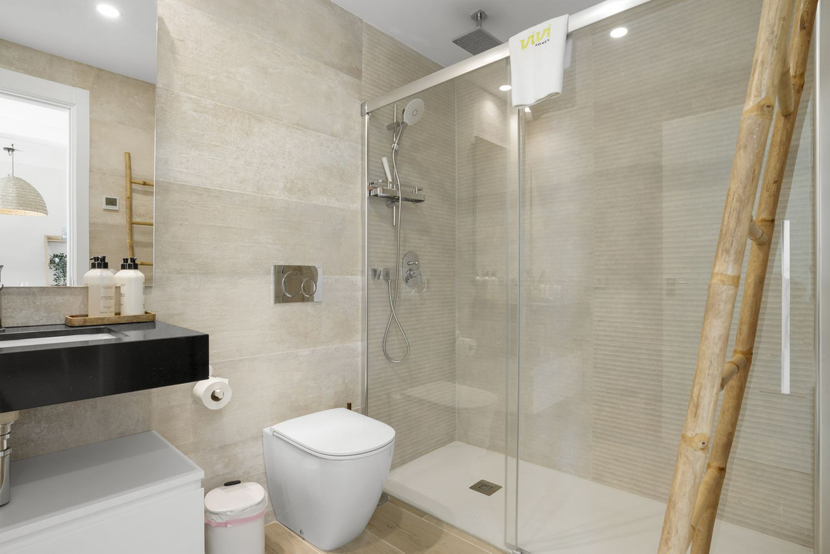 Appartement te koop in Fuengirola | 2 slaapkamers H5412529