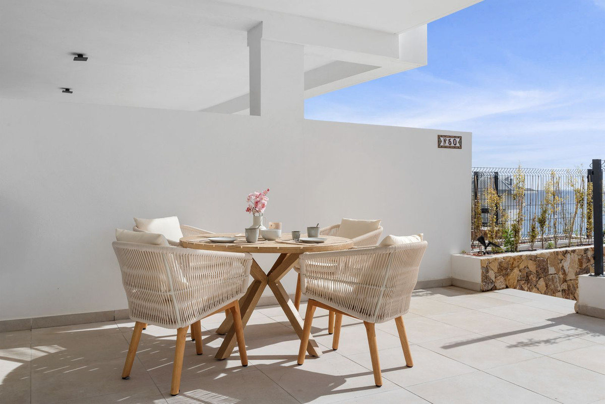 Appartement te koop in Fuengirola | 2 slaapkamers H5412529