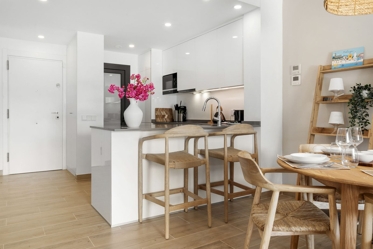 Appartement te koop in Fuengirola | 2 slaapkamers H5412529