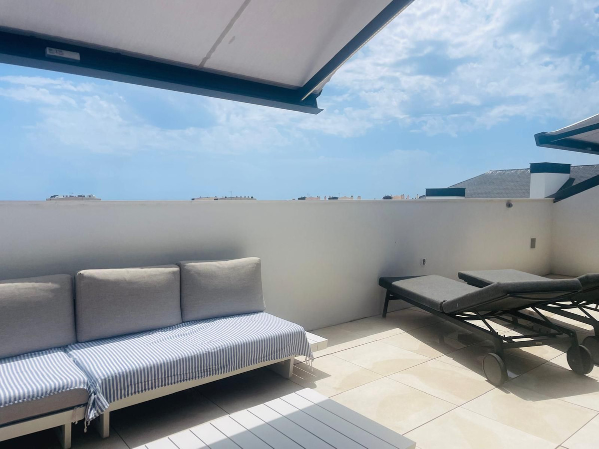Penthouse te koop in Fuengirola | 3 slaapkamers H5414467