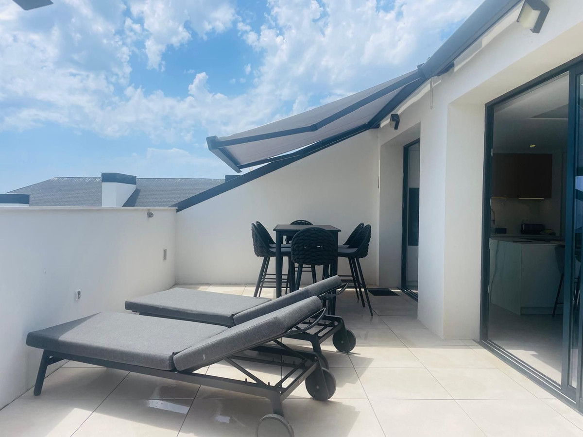 Penthouse te koop in Fuengirola | 3 slaapkamers H5414467