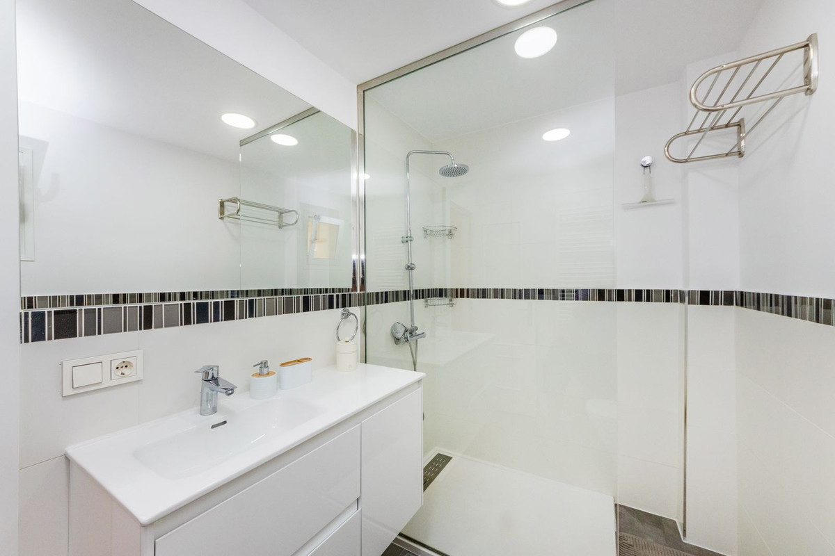 Appartement te koop in Fuengirola | 3 slaapkamers H5417056