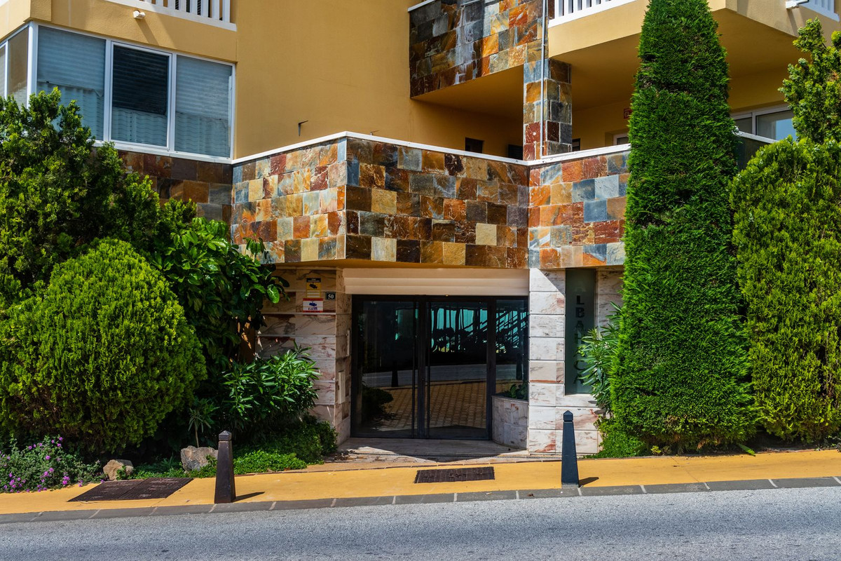 Appartement te koop in Fuengirola | 3 slaapkamers H5417056