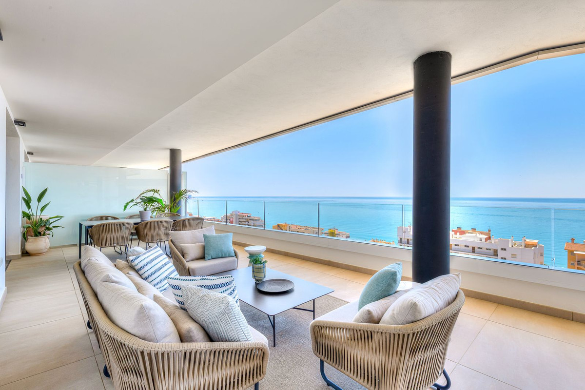 Appartement te koop in Fuengirola | 3 slaapkamers H5417158