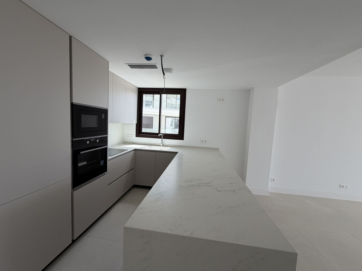 Appartement te koop in Fuengirola | 3 slaapkamers H5419429