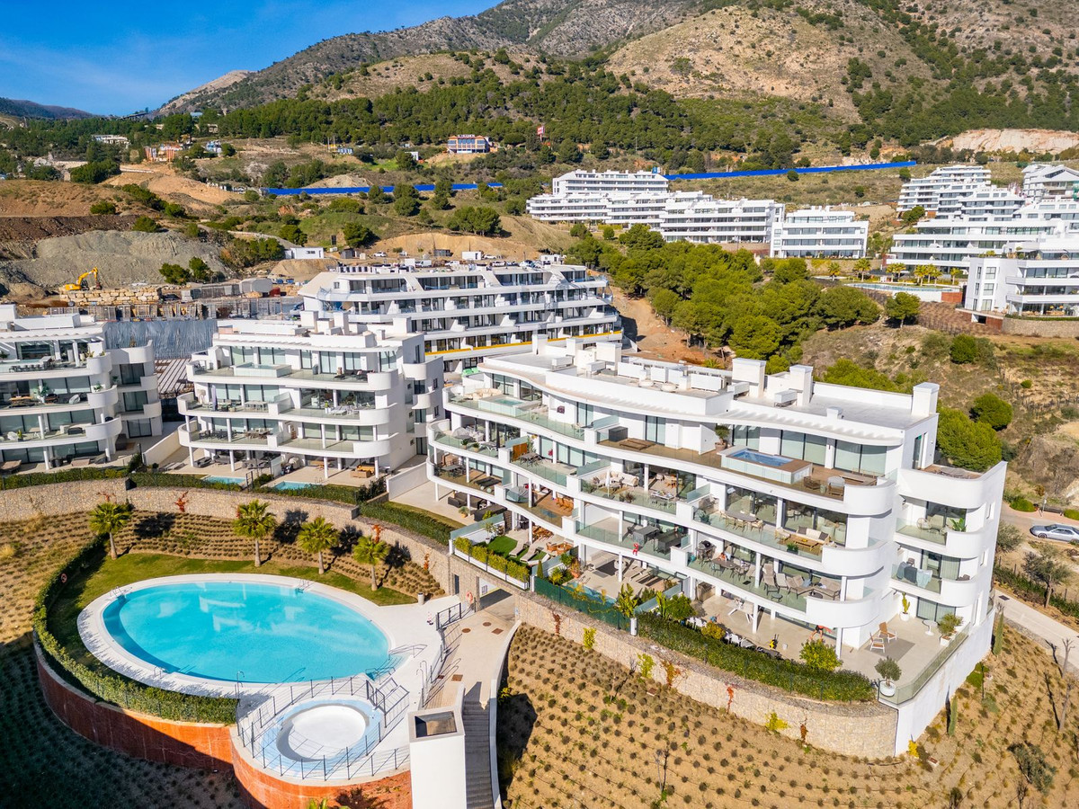 Appartement te koop in Fuengirola | 2 slaapkamers H5419681