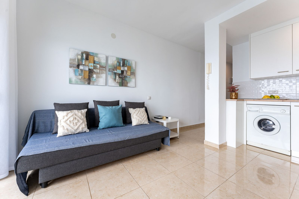Appartement te koop in Fuengirola | 2 slaapkamers H5422417