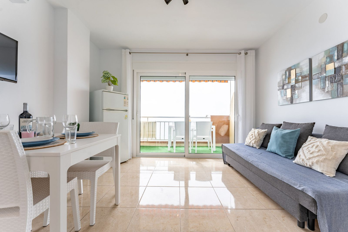 Appartement te koop in Fuengirola | 2 slaapkamers H5422417