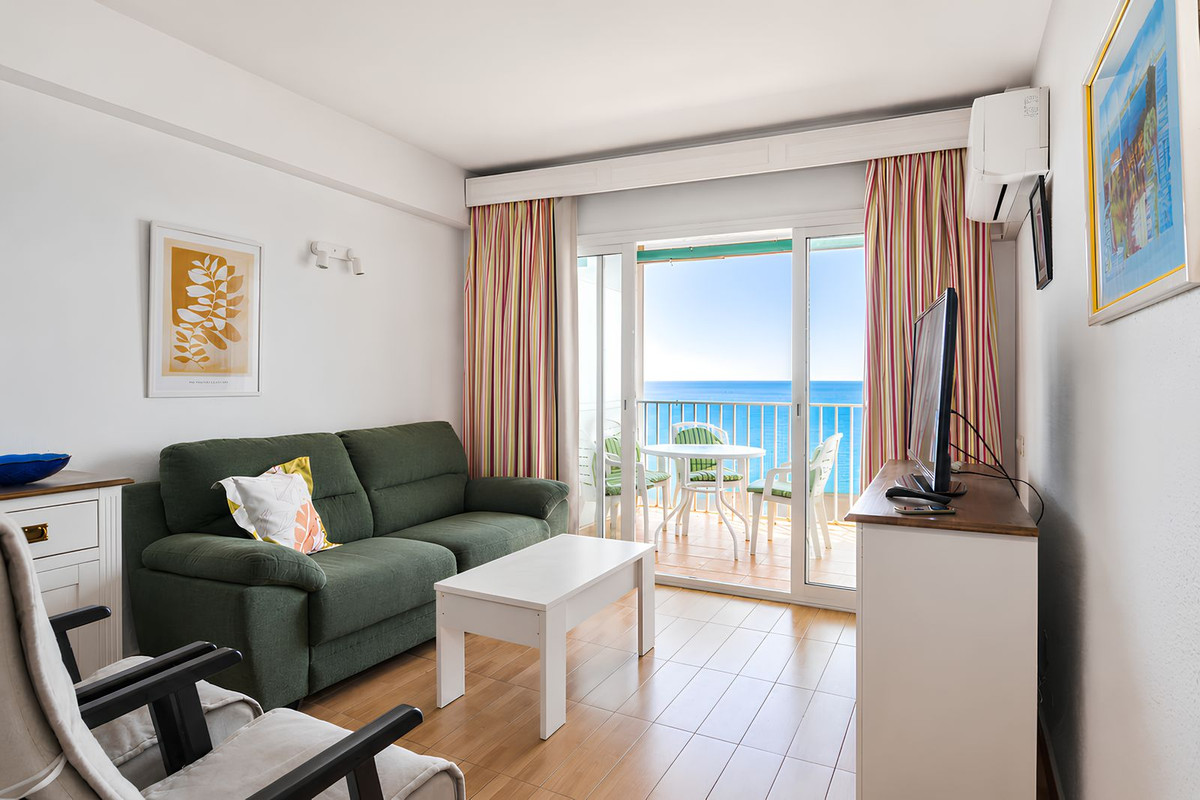 Appartement te koop in Fuengirola | 2 slaapkamers H5423239