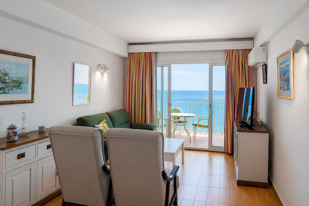 Appartement te koop in Fuengirola | 2 slaapkamers H5423239