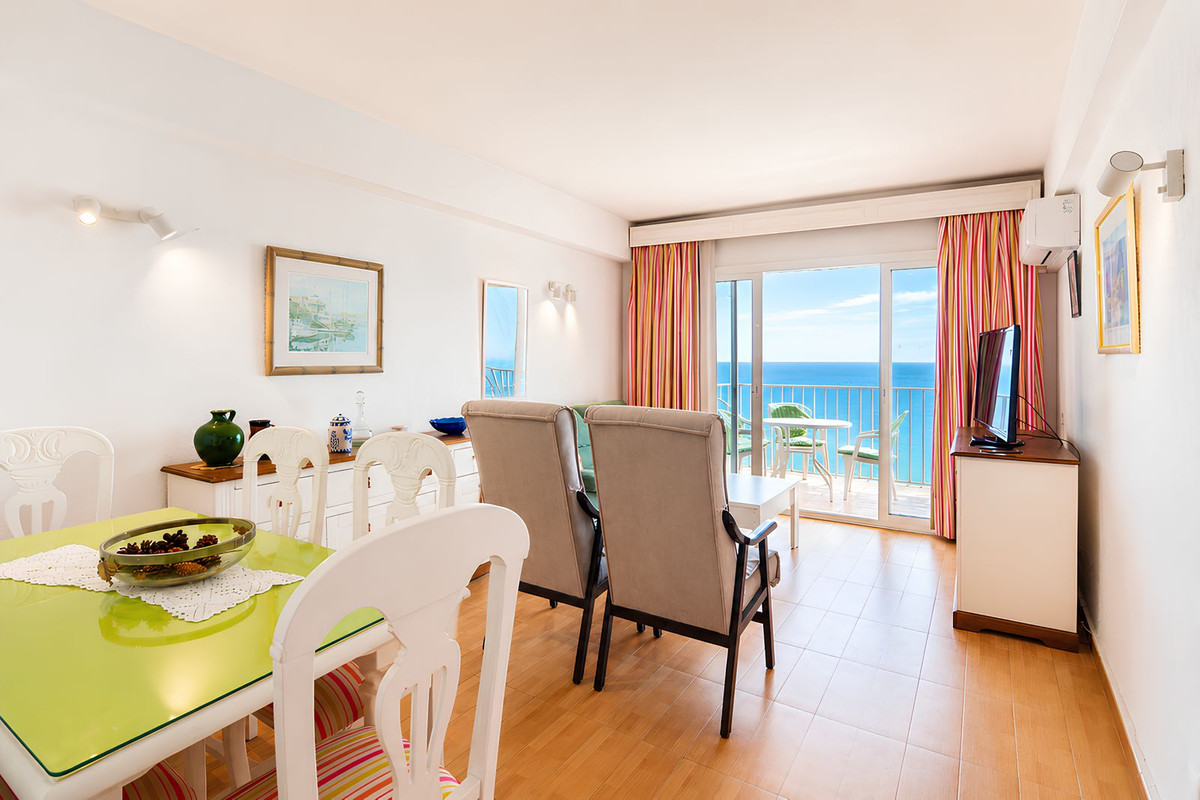 Appartement te koop in Fuengirola | 2 slaapkamers H5423239