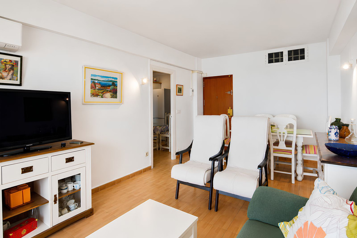 Appartement te koop in Fuengirola | 2 slaapkamers H5423239