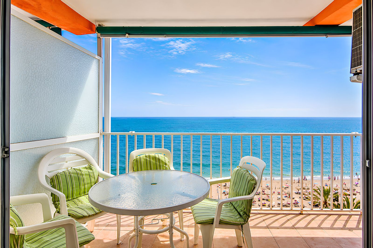 Appartement te koop in Fuengirola | 2 slaapkamers H5423239