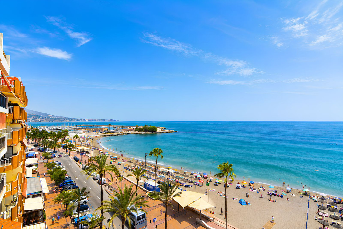 Appartement te koop in Fuengirola | 2 slaapkamers H5423239