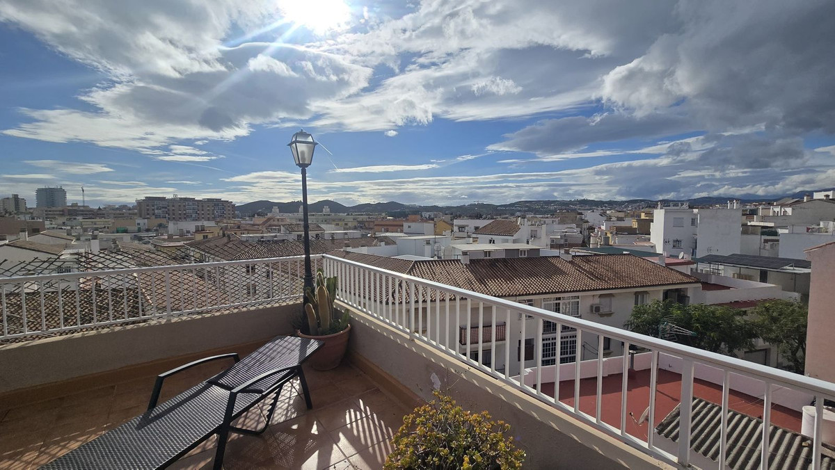 Appartement te koop in Fuengirola | 3 slaapkamers H5424943