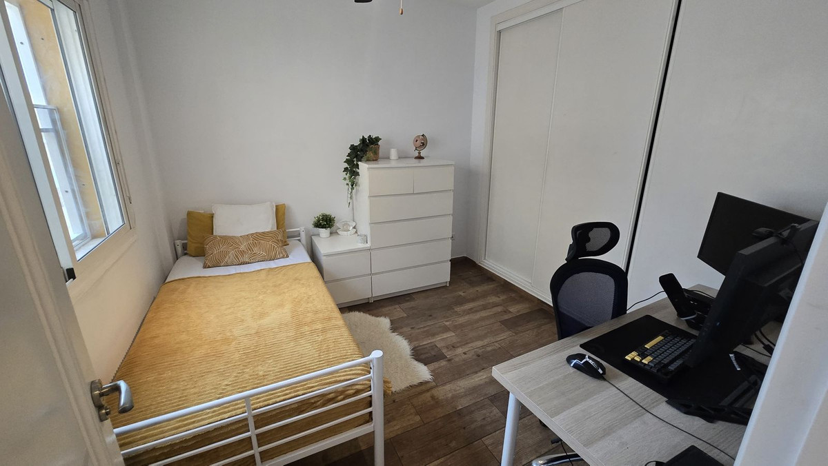 Appartement te koop in Fuengirola | 3 slaapkamers H5424943