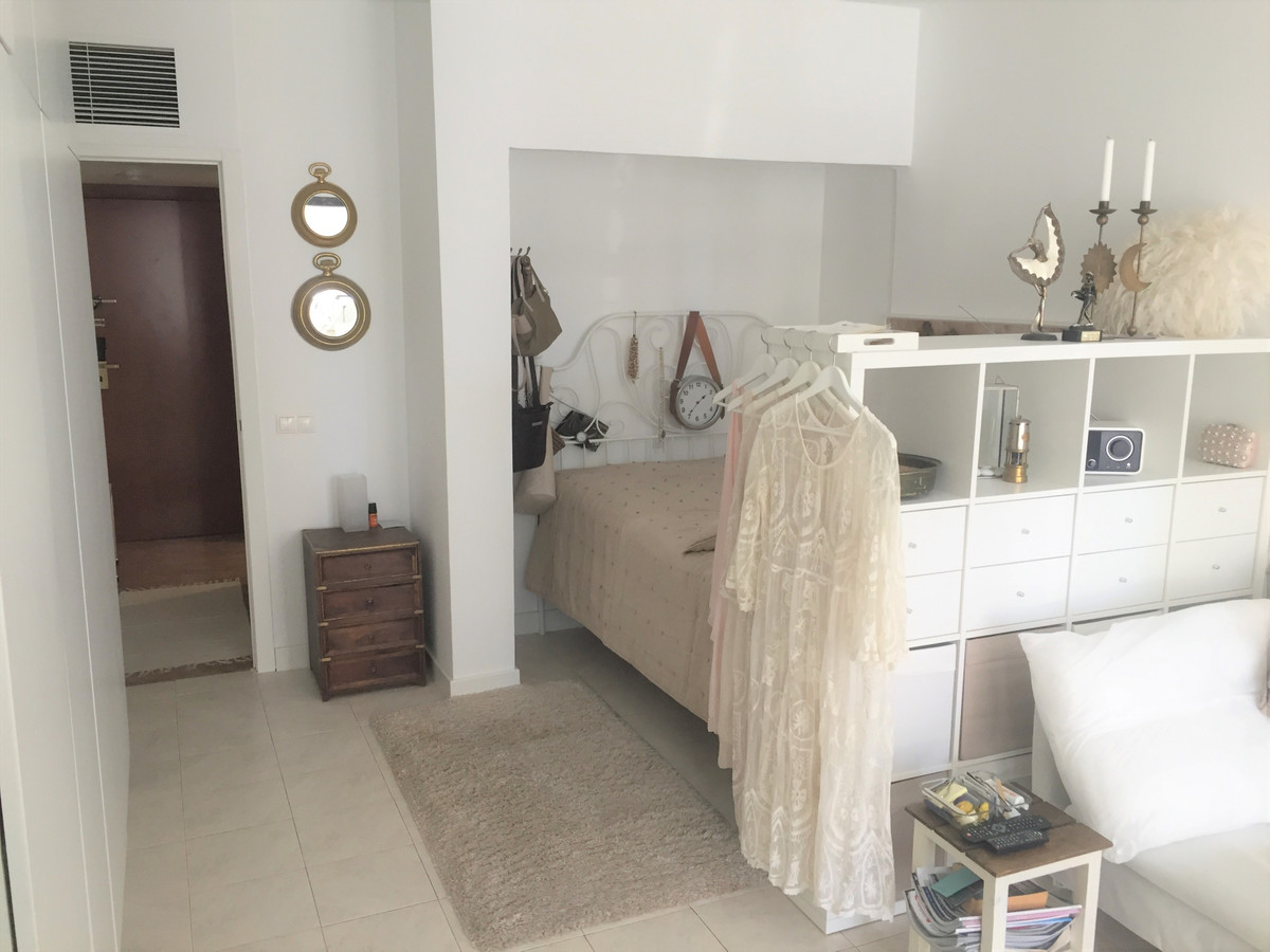 Appartement te koop in Fuengirola | 1 slaapkamers H5425135