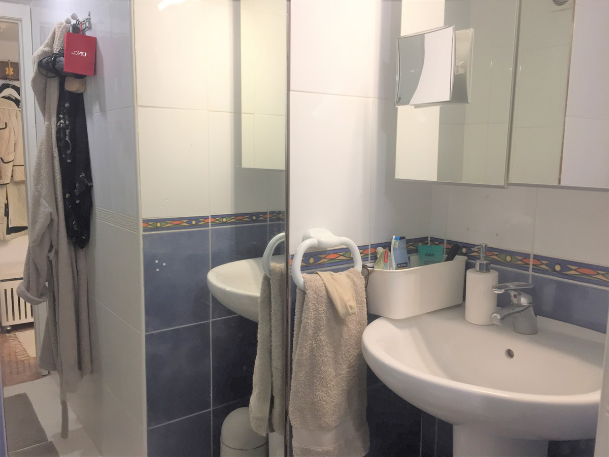 Appartement te koop in Fuengirola | 1 slaapkamers H5425135
