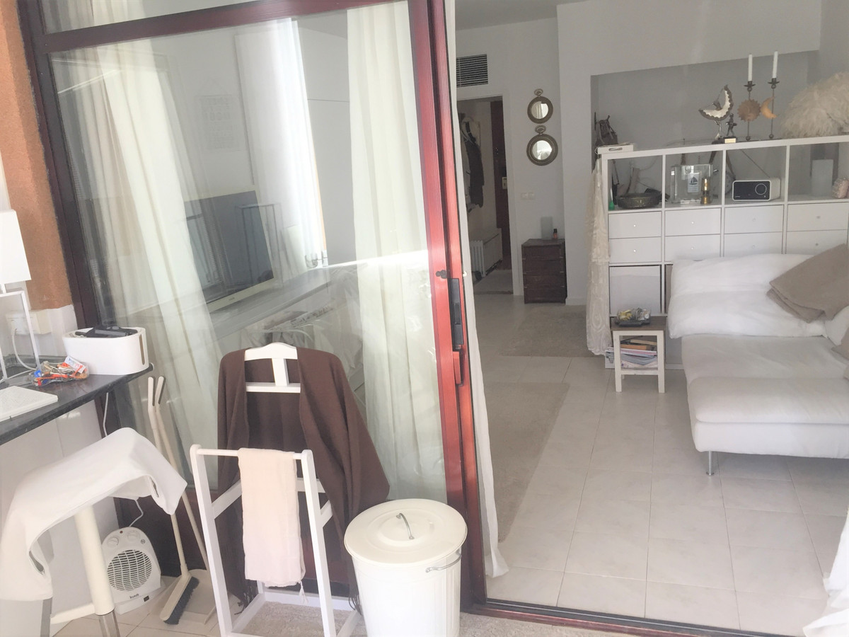 Appartement te koop in Fuengirola | 1 slaapkamers H5425135