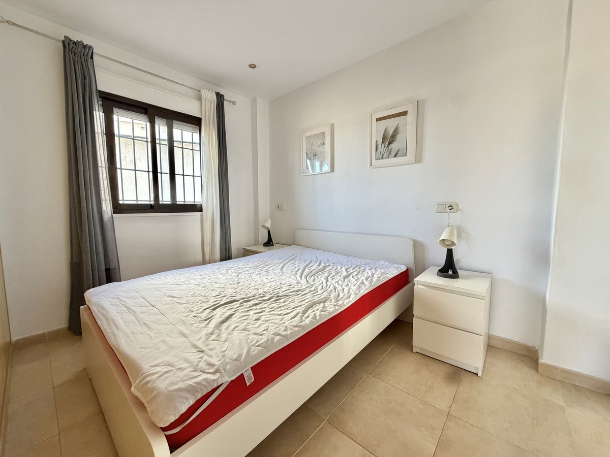 Appartement te koop in Fuengirola | 3 slaapkamers H5425183