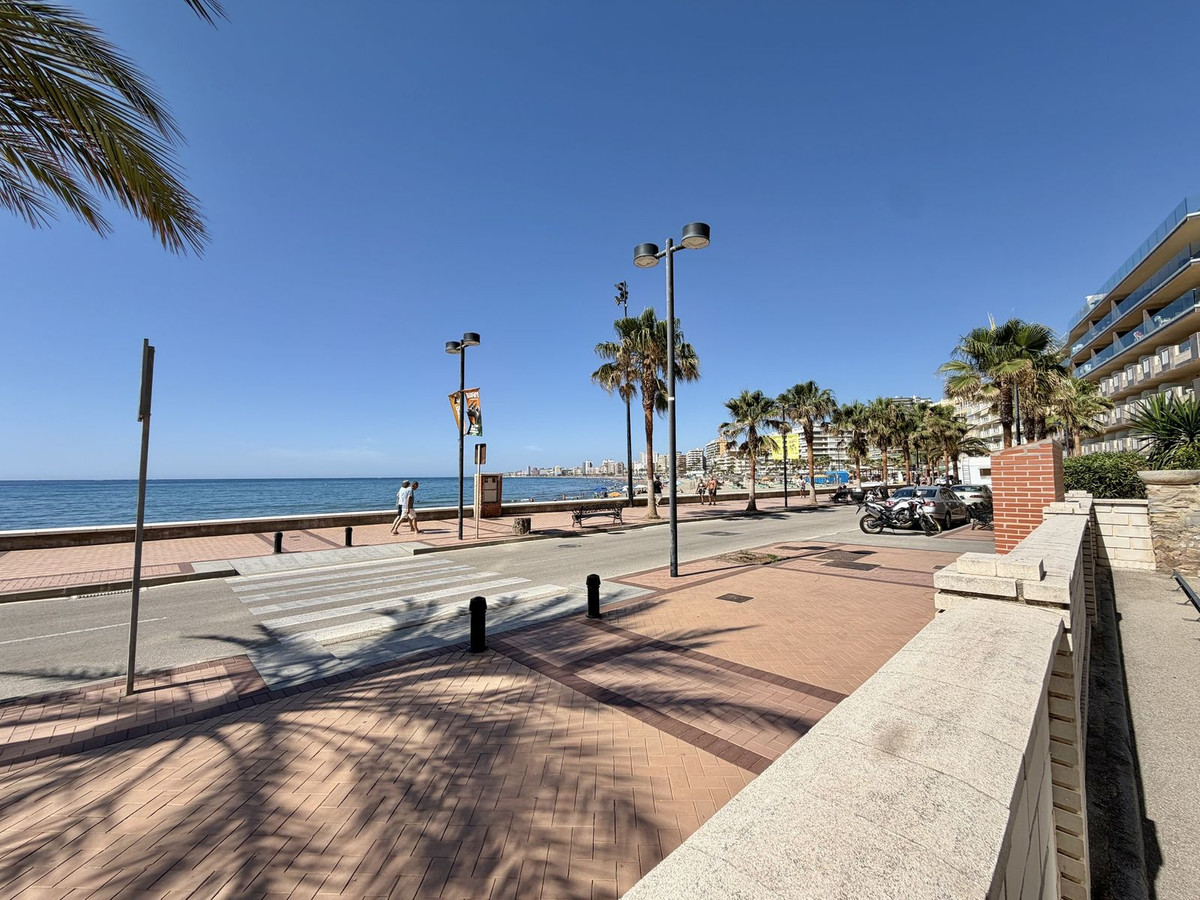 Appartement te koop in Fuengirola | 3 slaapkamers H5425183