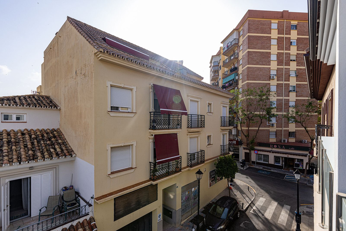 Appartement te koop in Fuengirola | 2 slaapkamers H5425231
