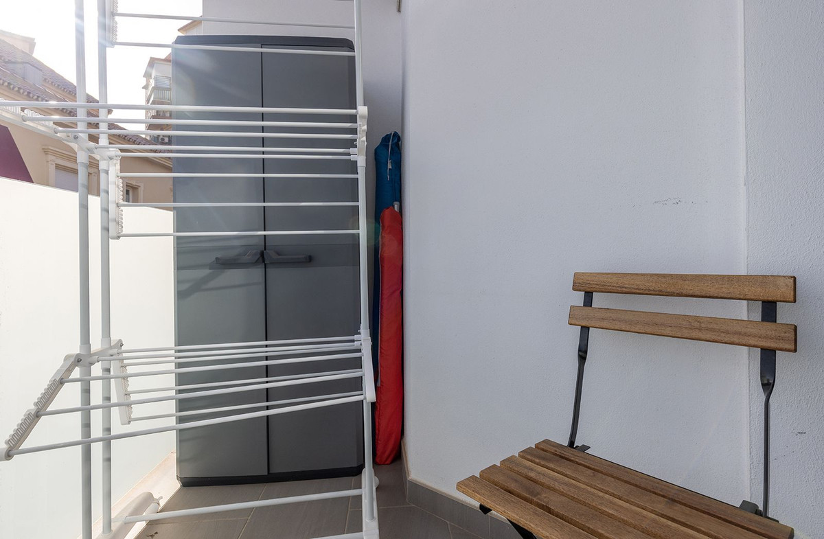 Appartement te koop in Fuengirola | 2 slaapkamers H5425231