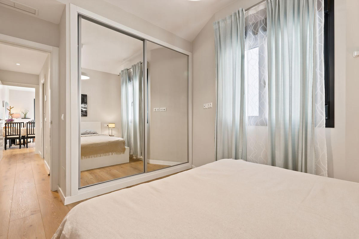 Appartement te koop in Fuengirola | 2 slaapkamers H5425231