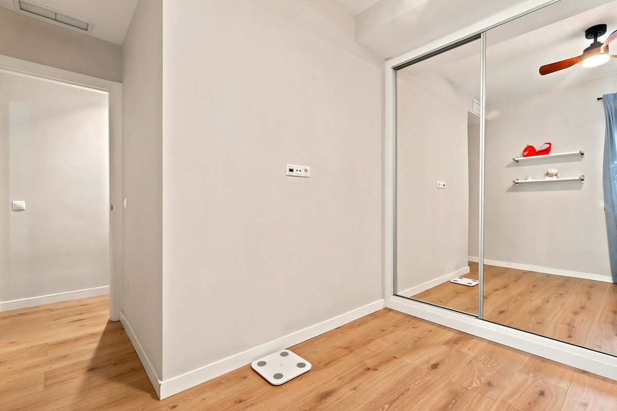 Appartement te koop in Fuengirola | 2 slaapkamers H5425231