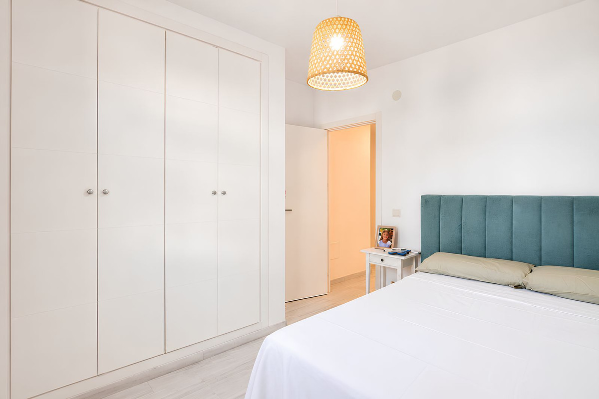 Appartement te koop in Fuengirola | 2 slaapkamers H5430310
