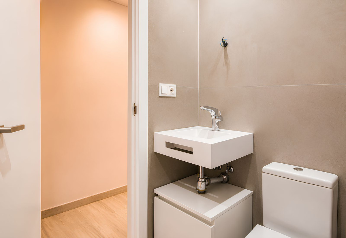 Appartement te koop in Fuengirola | 2 slaapkamers H5430310