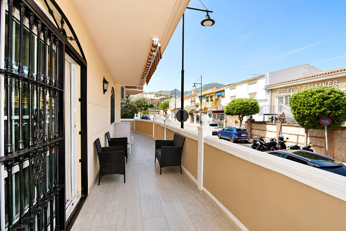 Appartement te koop in Fuengirola | 2 slaapkamers H5430310